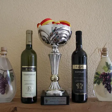 Landhuis Country House Buk Vinarija